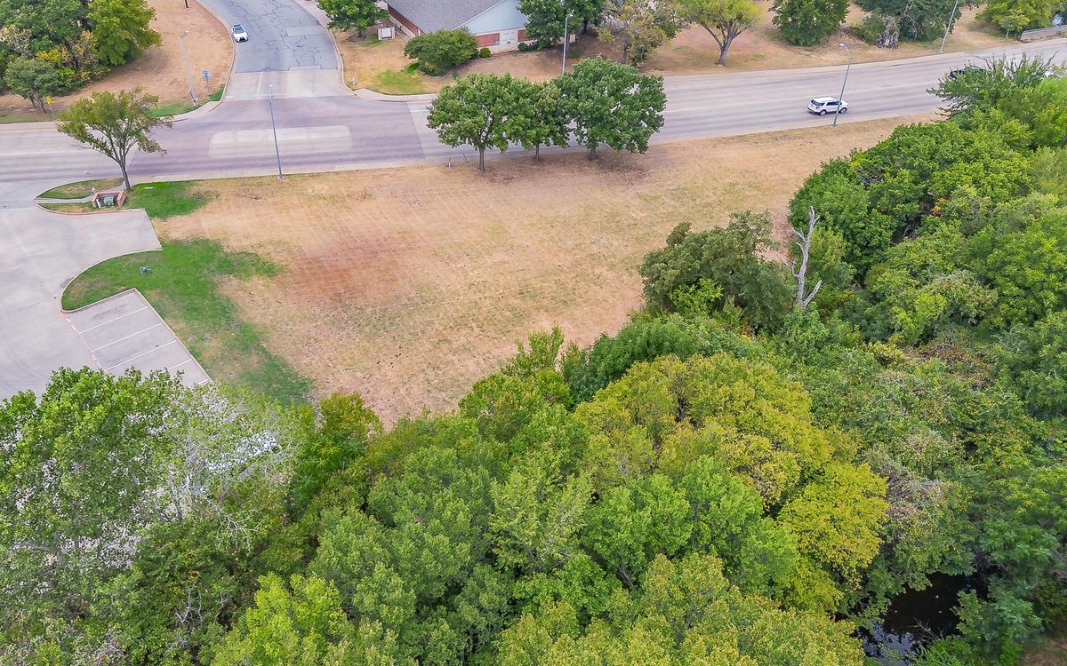 1.17 acres of commercial land for sale at 525 Westpark Way, Euless, Texas